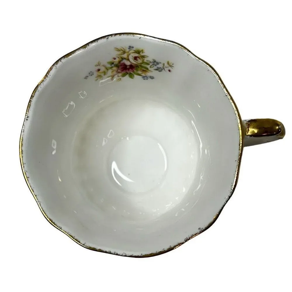 Paragon vintage chippendale E bone China tea cup only